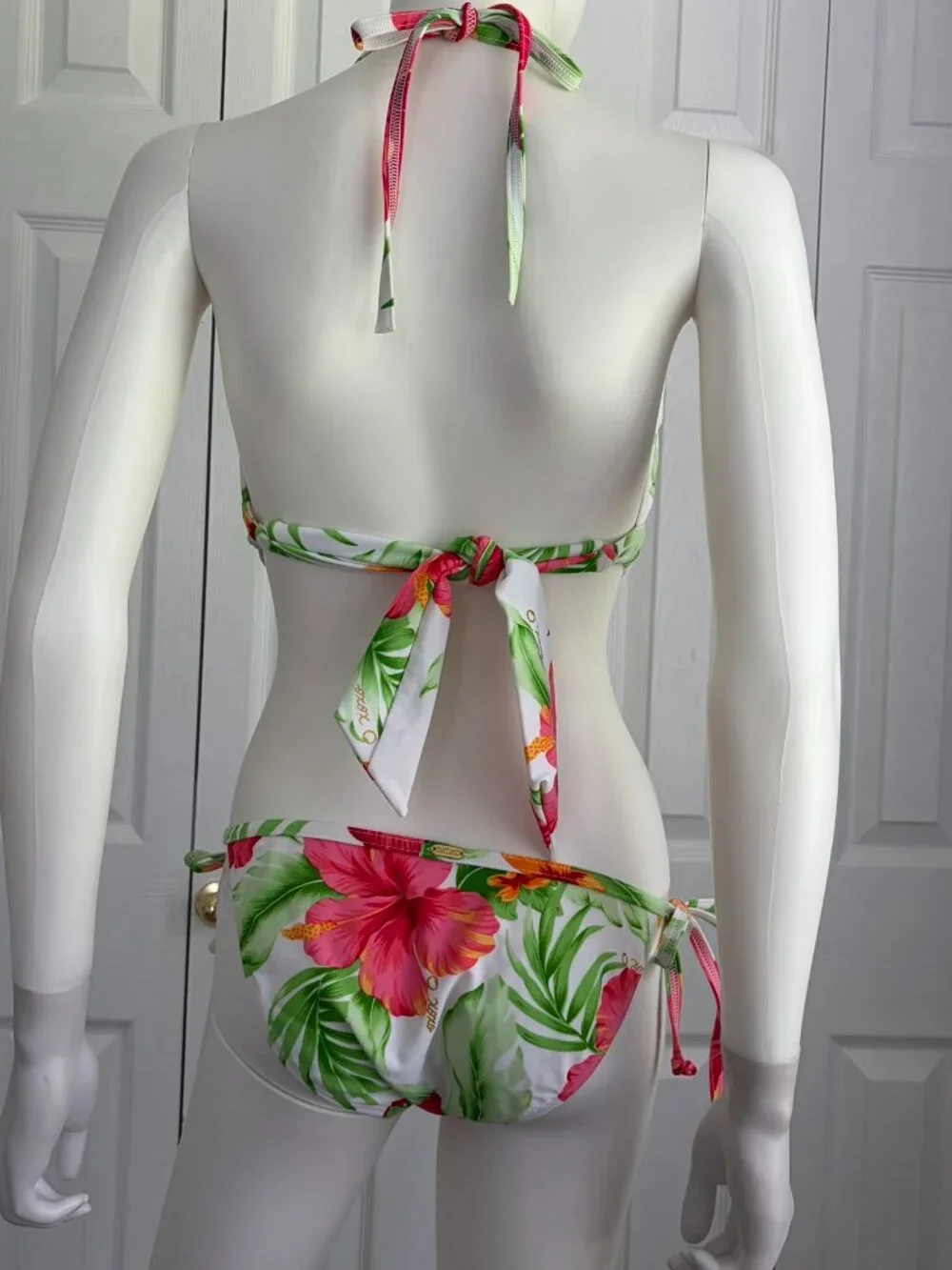 XOXO cute pink & white floral print matching bikini set